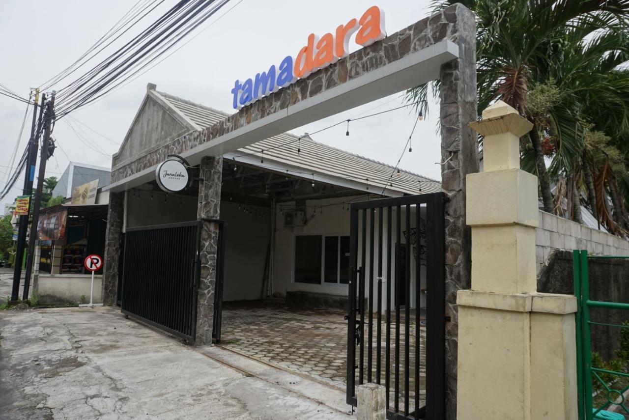 Tamadara Guesthouse Jogja Maguwo Eksteriør bilde